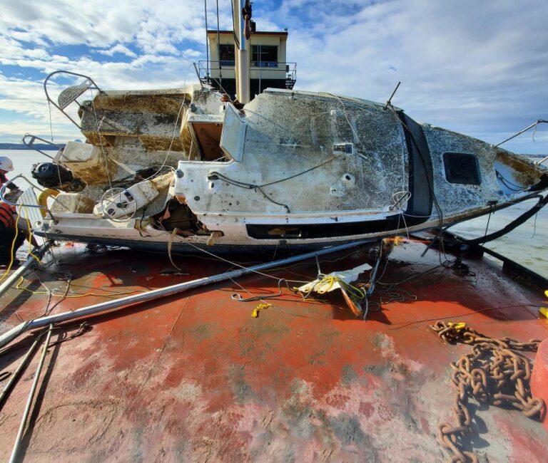 Photo of abandoned boat recovery